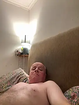 Snapshot of locallad88 chatting on 10-20-25, 10:10 locallad88 online show from 10-20-25, 10:10