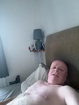 Snapshot of locallad88 chatting on 11-21-25, 08:46 locallad88 online show from 11-21-25, 08:46