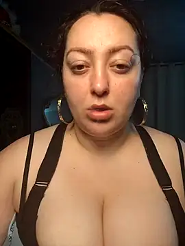 Snapshot of mihaelaa chatting on 05-08-26, 08:14 mihaelaa online show from 05-08-26, 08:14