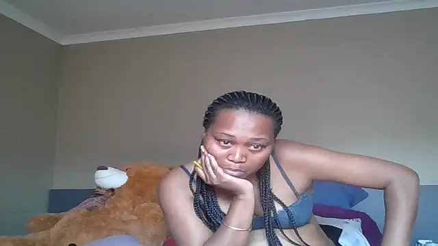 Snapshot of EbonySeductressx chatting on 09-24-25, 02:09 EbonySeductressx online show from 09-24-25, 02:09