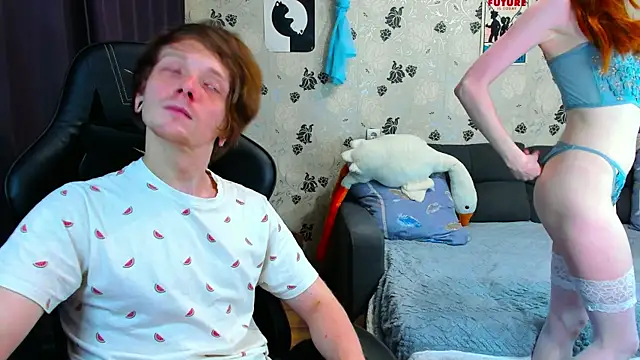 Snapshot of lakmsrrrmrrr chatting on 01-19-25, 01:01 lakmsrrrmrrr online show from 01-19-25, 01:01