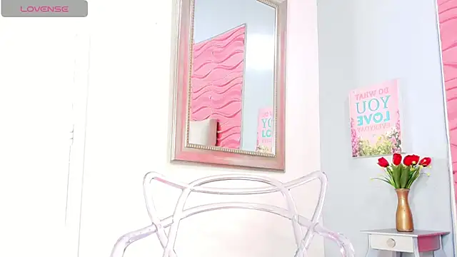 Snapshot of _Valeria_Brown chatting on 02-09-25, 07:52 Valeria Brown online show from 02-09-25, 07:52