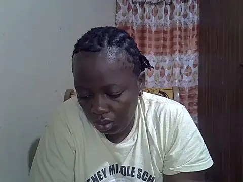 Ebonyceline online show from 10-22-25, 01:39