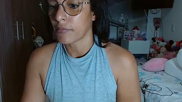 Snapshot of kateleyagrey chatting on 12-22-24, 12:07 kateleyagrey online show from 12-22-24, 12:07