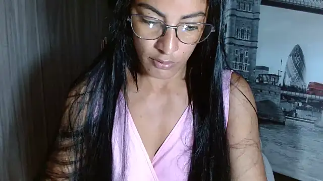 Snapshot of kateleyagrey chatting on 12-25-24, 10:50 kateleyagrey online show from 12-25-24, 10:50