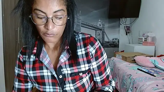 Snapshot of kateleyagrey chatting on 01-18-25, 02:03 kateleyagrey online show from 01-18-25, 02:03