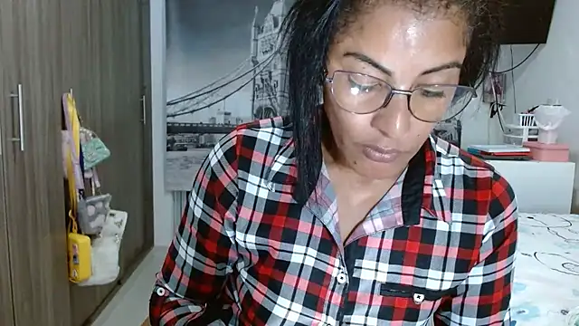 Snapshot of kateleyagrey chatting on 02-04-25, 02:07 kateleyagrey online show from 02-04-25, 02:07