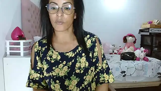 Snapshot of kateleyagrey chatting on 03-09-25, 02:07 kateleyagrey online show from 03-09-25, 02:07