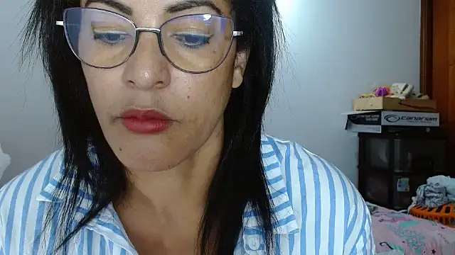 Snapshot of kateleyagrey chatting on 03-14-25, 12:40 kateleyagrey online show from 03-14-25, 12:40