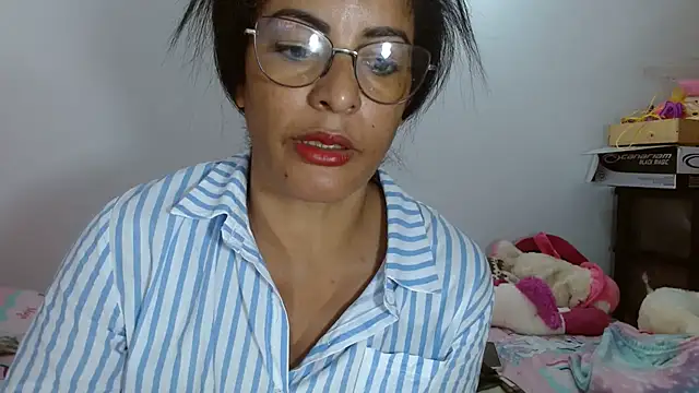 Snapshot of kateleyagrey chatting on 03-16-25, 12:55 kateleyagrey online show from 03-16-25, 12:55