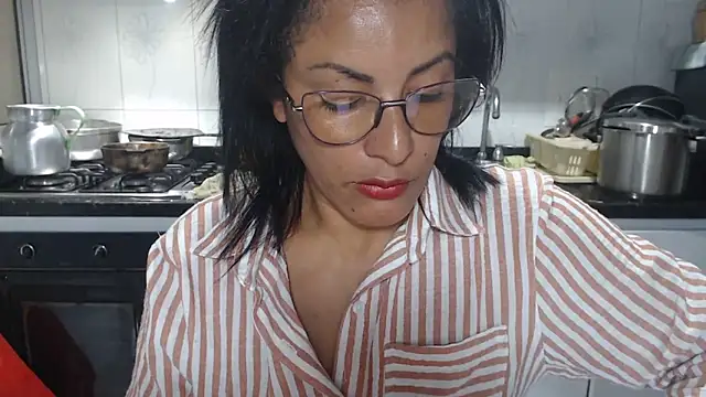 Snapshot of kateleyagrey chatting on 11-07-25, 07:47 kateleyagrey online show from 11-07-25, 07:47