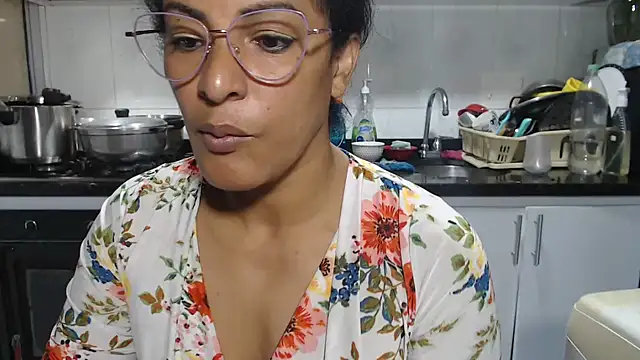 kateleyagrey online show from 02-07-26, 07:17