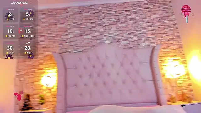 Snapshot of Lucia-sex chatting on 02-04-25, 10:02 Lucia-sex online show from 02-04-25, 10:02