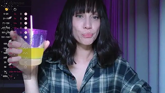 Alice Wonders online show from 10-13-25, 07:58