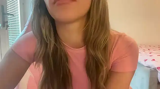 Lillymariee online show from 02-15-25, 12:11