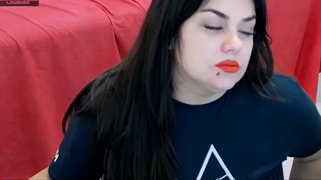 TinaMaay online show from 01-15-25, 08:58