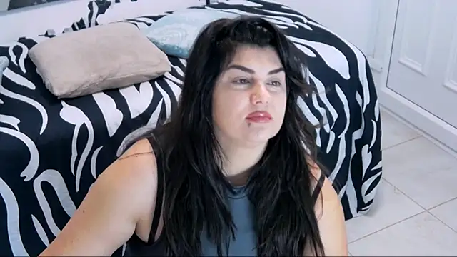 TinaMaay online show from 01-30-25, 08:22