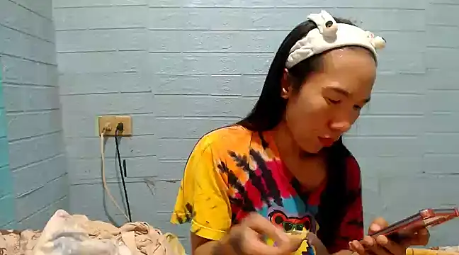 Snapshot of AsianNaughtiesMistress chatting on 12-23-24, 01:56 AsianNaughtiesMistress online show from 12-23-24, 01:56