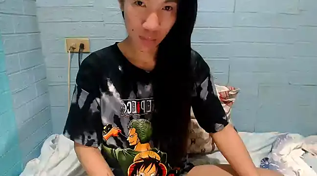 Snapshot of AsianNaughtiesMistress chatting on 01-06-25, 12:16 AsianNaughtiesMistress online show from 01-06-25, 12:16