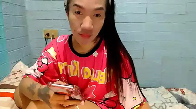 Snapshot of AsianNaughtiesMistress chatting on 01-07-25, 11:24 AsianNaughtiesMistress online show from 01-07-25, 11:24
