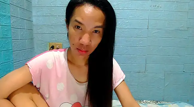 Snapshot of AsianNaughtiesMistress chatting on 02-19-25, 06:00 AsianNaughtiesMistress online show from 02-19-25, 06:00
