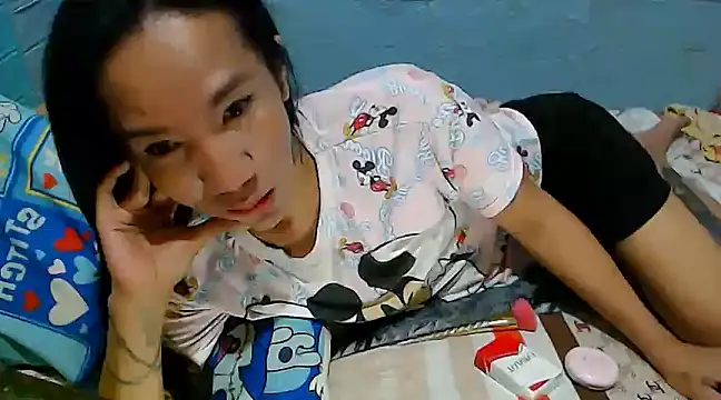 Snapshot of AsianNaughtiesMistress chatting on 03-09-25, 11:35 AsianNaughtiesMistress online show from 03-09-25, 11:35
