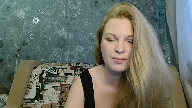Snapshot of BlondeFox chatting on 06-01-26, 03:08 BlondeFox online show from 06-01-26, 03:08