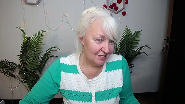 BlondyLeeBest online show from 04-19-26, 07:05