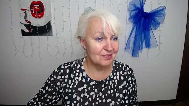 BlondyLeeBest online show from 05-27-26, 12:13