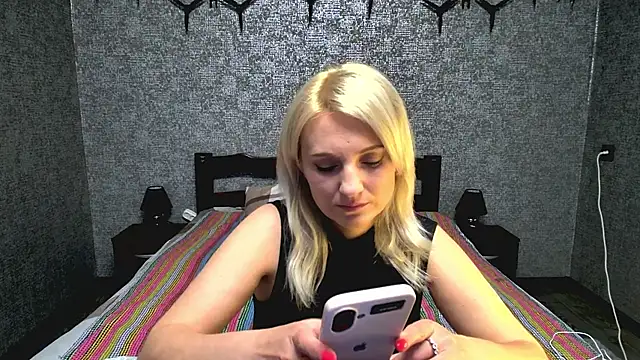 annagreeneyess online show from 05-23-26, 12:31