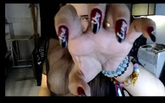 DivaMooree online show from 06-12-26, 03:38