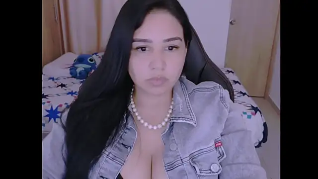 Snapshot of _anastasia chatting on 01-15-25, 08:48 anastasia online show from 01-15-25, 08:48