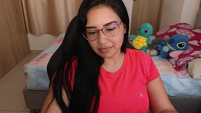 Snapshot of _anastasia chatting on 01-31-25, 10:42 anastasia online show from 01-31-25, 10:42