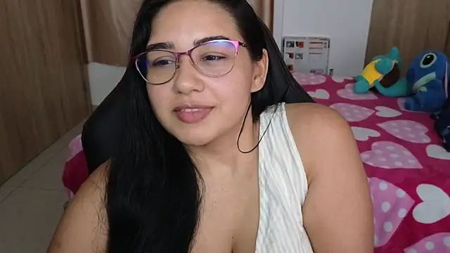 Snapshot of _anastasia chatting on 02-07-25, 12:31 anastasia online show from 02-07-25, 12:31