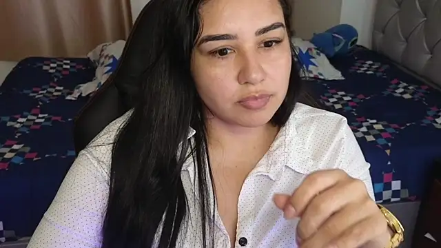 Snapshot of _anastasia chatting on 03-04-25, 10:05 anastasia online show from 03-04-25, 10:05