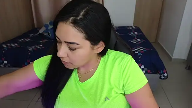 Snapshot of _anastasia chatting on 03-08-25, 06:47 anastasia online show from 03-08-25, 06:47