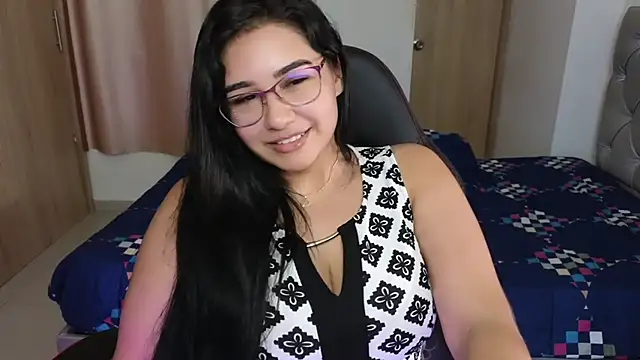 Snapshot of _anastasia chatting on 03-14-25, 12:10 anastasia online show from 03-14-25, 12:10