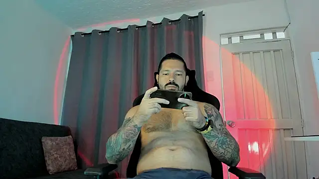 Pierre Vidal online show from 11-13-25, 01:10