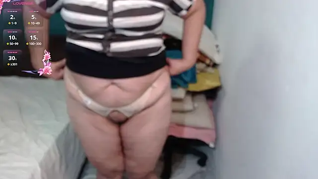 Snapshot of scaelettdubois chatting on 12-02-25, 04:51 scaelettdubois online show from 12-02-25, 04:51