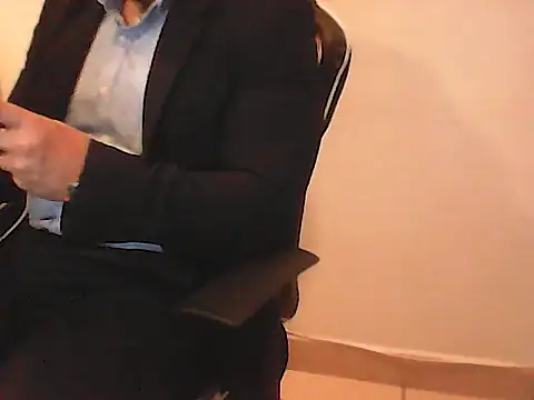 Kalel17073 online show from 07-28-26, 06:20