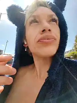 sexymarilyncolombia online show from 02-05-25, 04:14