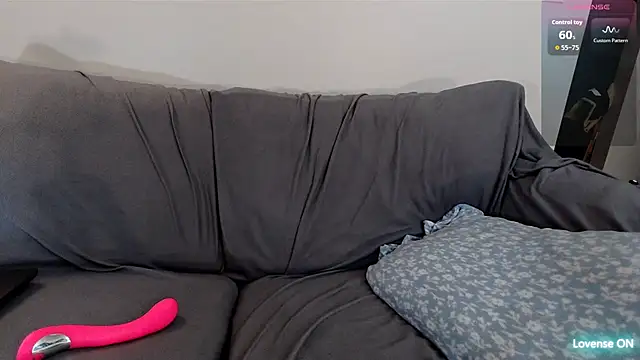 EmoDream1998 online show from 10-12-25, 11:37