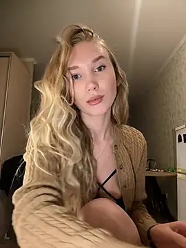 Snapshot of MariaTull chatting on 03-01-26, 08:11 MariaTull online show from 03-01-26, 08:11