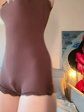 MariaTull online show from 05-13-26, 03:53
