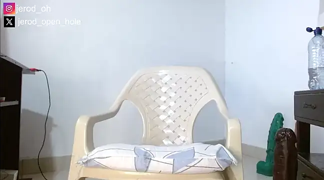 Snapshot of jerod_oh chatting on 02-18-25, 04:37 jerod oh online show from 02-18-25, 04:37