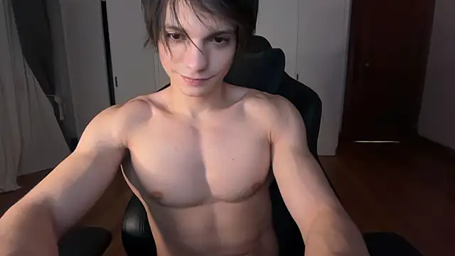 SasukeUhchiaa online show from 12-14-25, 02:39