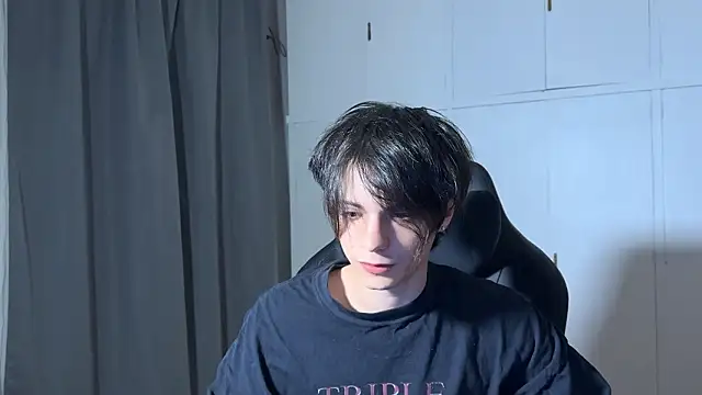 SasukeUhchiaa online show from 02-03-26, 11:32