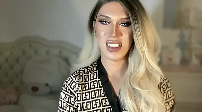 Ts glamxxxx online show from 02-28-25, 11:47