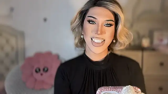 Ts glamxxxx online show from 10-30-25, 12:56