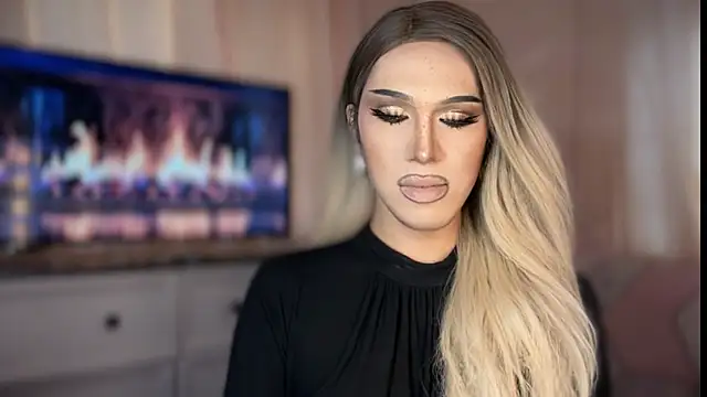 Ts glamxxxx online show from 04-03-26, 02:42